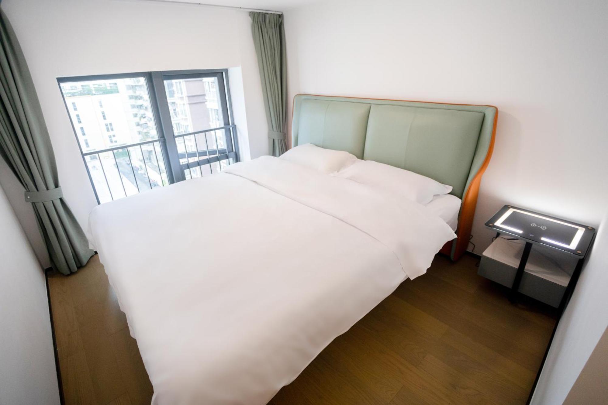 Sunny International Apartment From Beijing Road Гуанчжоу Екстер'єр фото